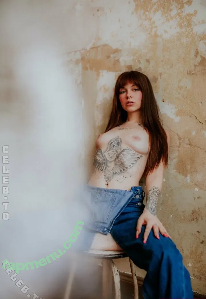 Tizeax nude photo #0470 (khaleesiwhite / tizeax1)