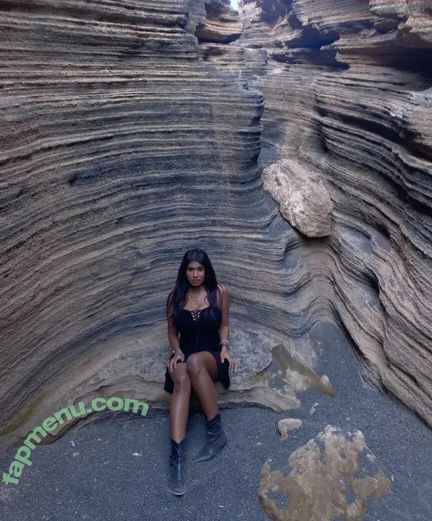 Tiziana nude photo #0058 (tizianapw / tizianassj)