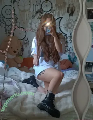  nude photo #0009