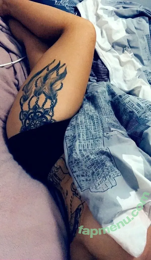tjp.x nude photo #0004 (redbloodgamerx)