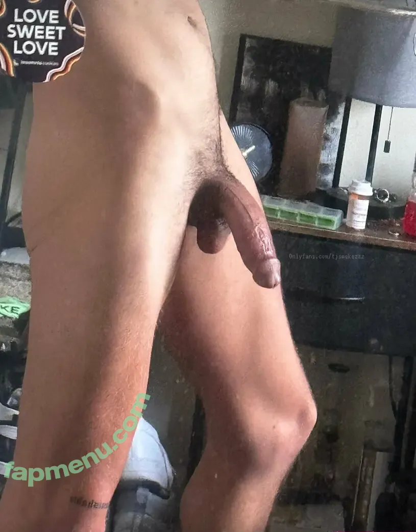 tjsmokezzz nude photo #0119 (tjsmokez_)