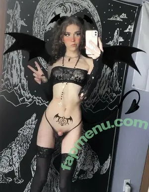 tkittenxo / himekittenxo / kitttt.xo nude photo #0055