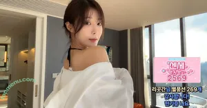  nude photo #0003
