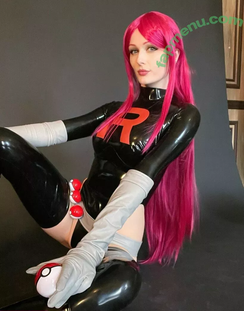 Tniwe nude photo #1084 (Tniwe)