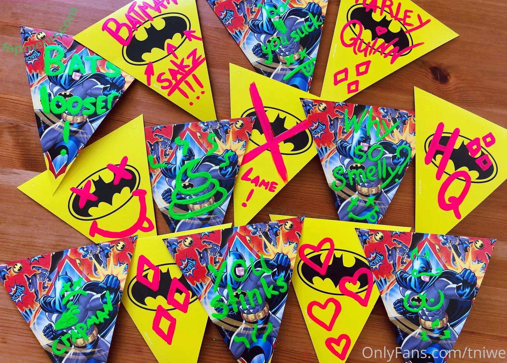 Tniwe nude photo #1149 (Tniwe)