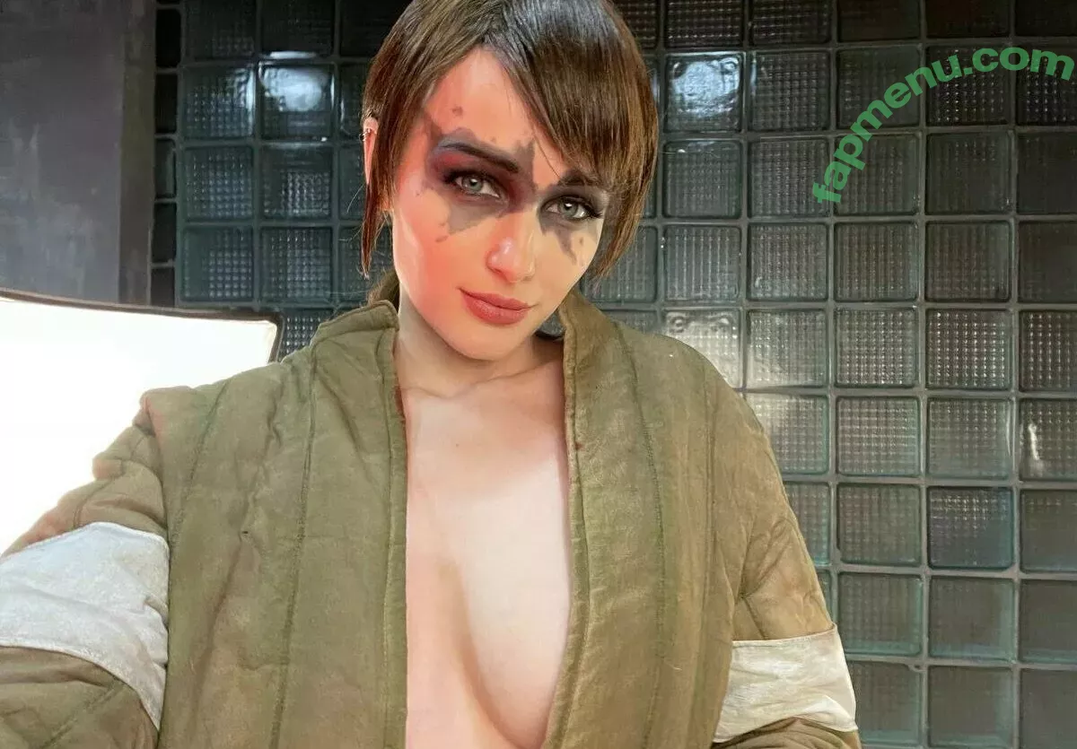 Tniwe nude photo #1163 (Tniwe)