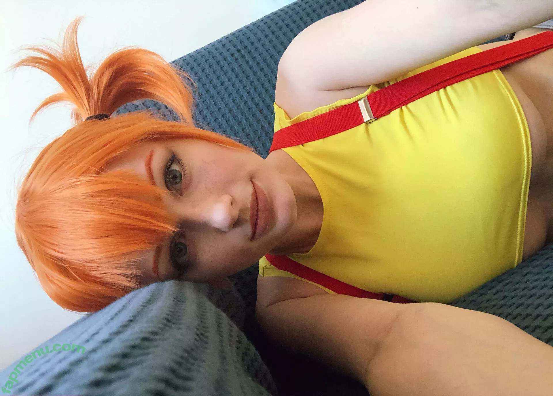 Tniwe nude photo #1175 (Tniwe)