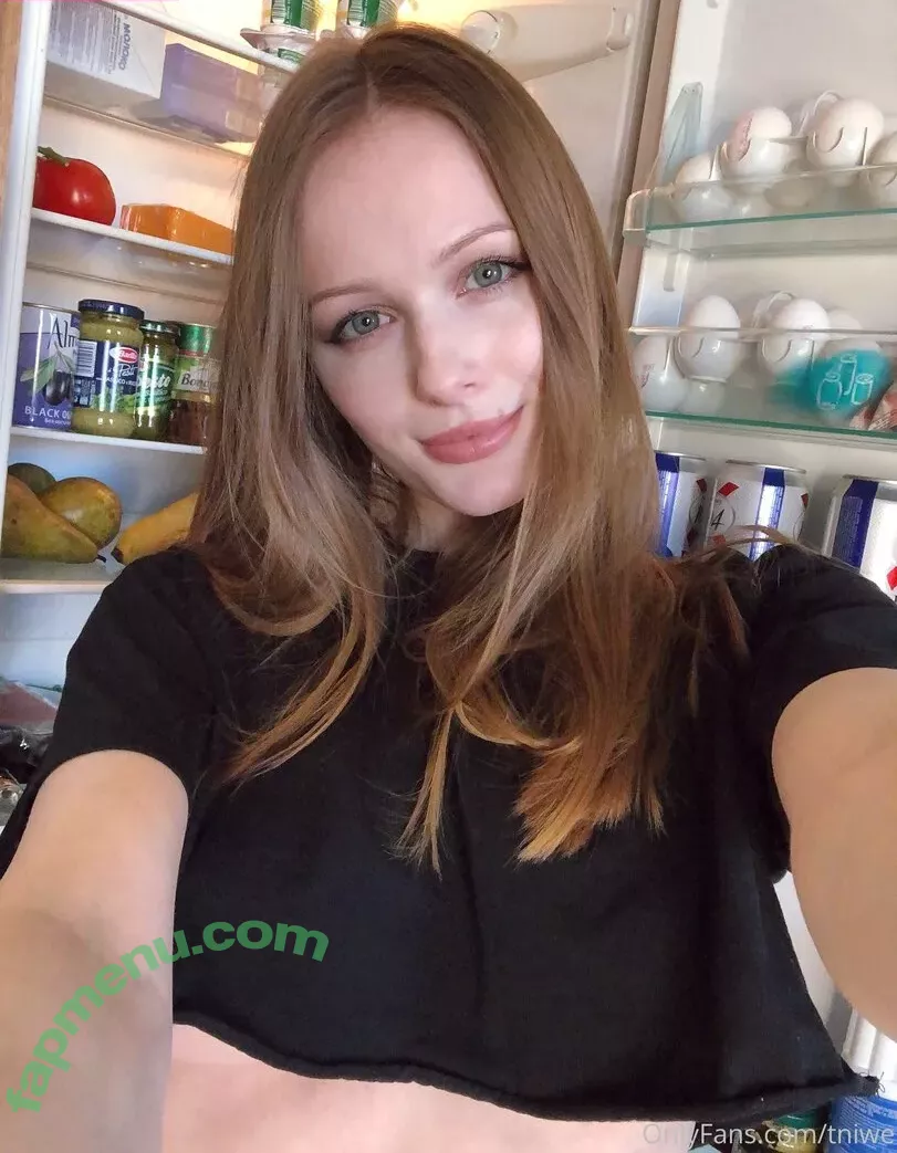 Tniwe nude photo #1199 (Tniwe)