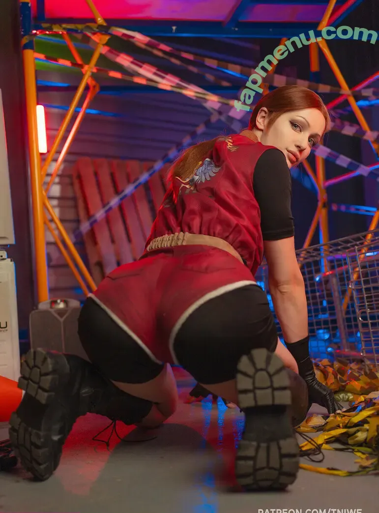 Tniwe nude photo #2334 (Tniwe)