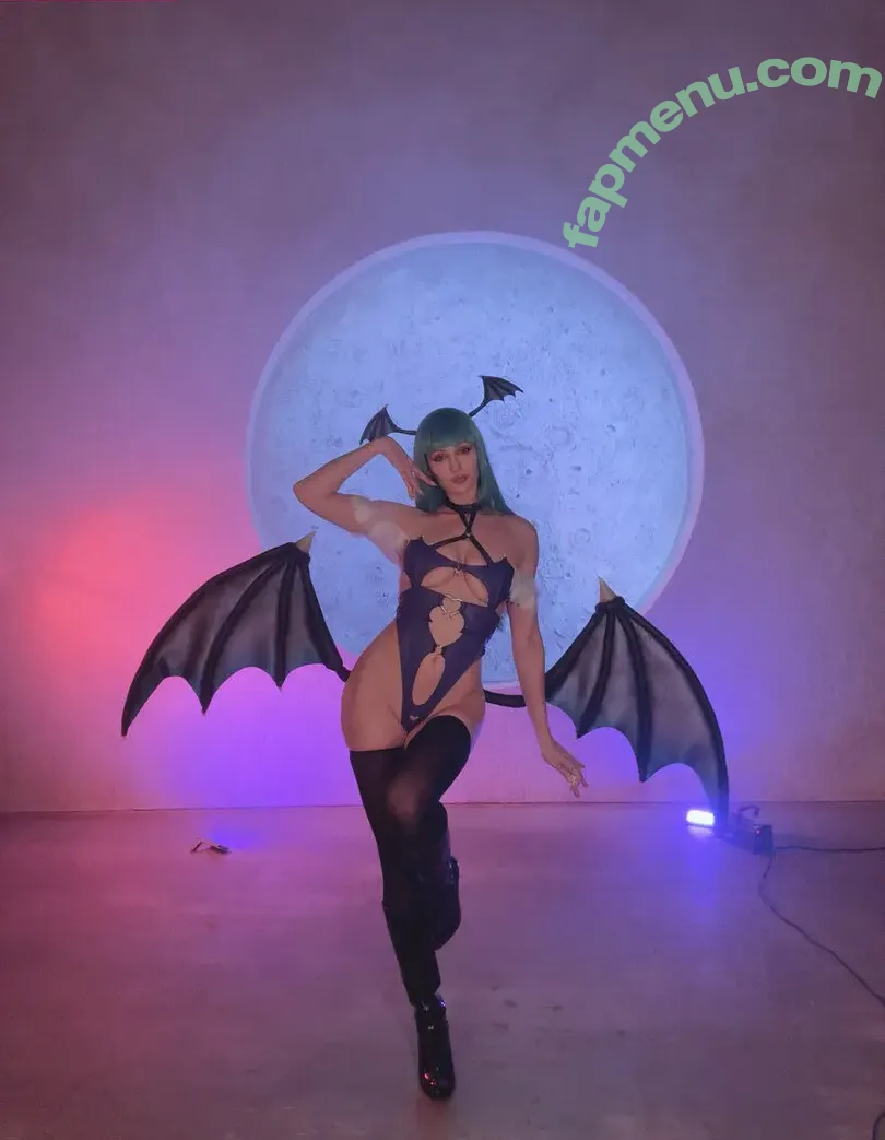 Tniwe nude photo #2580 (Tniwe)