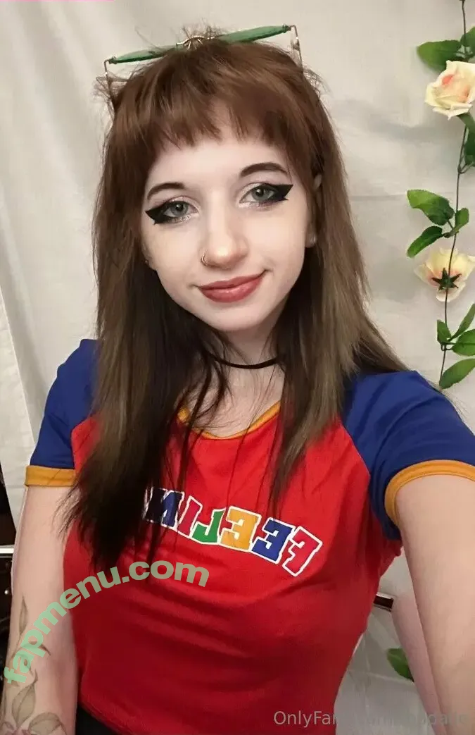 toadalie nude photo #0013 (toadalie)