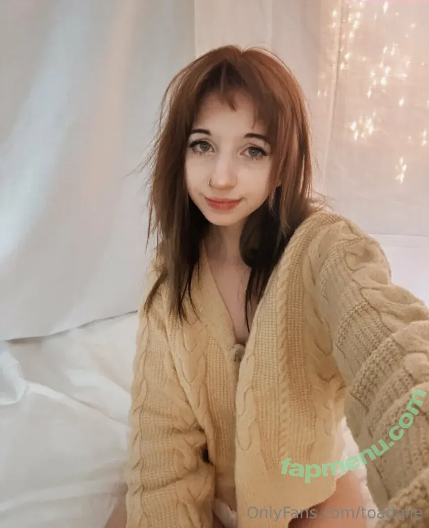 toadalie nude photo #0019 (toadalie)