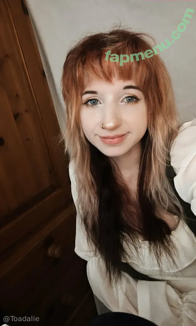 toadalie nude photo #0036 (toadalie)