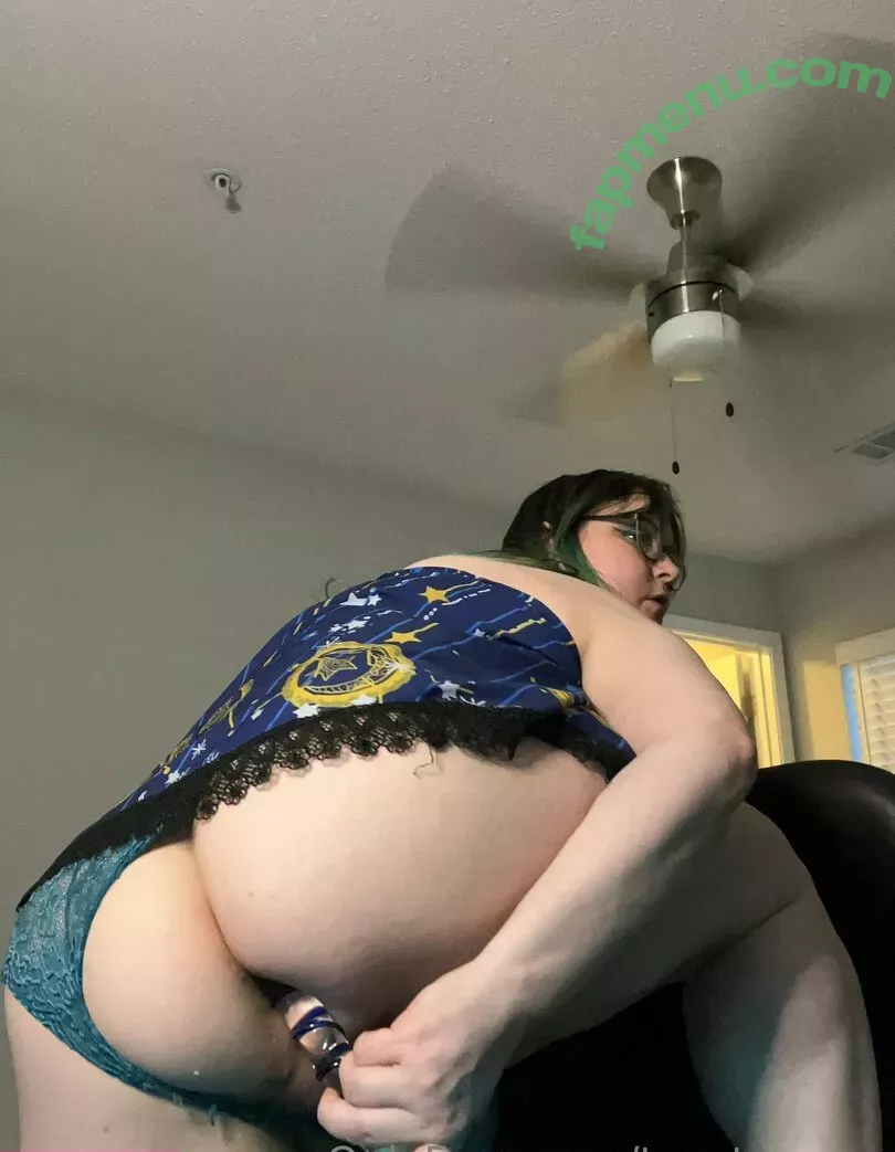 toastysyren nude photo #0030 (toastysyren)