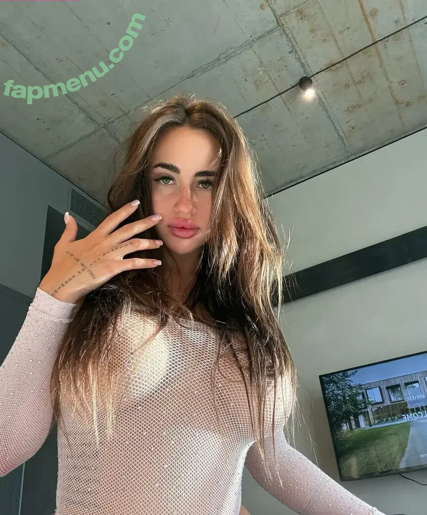 todorovaelizabeth nude photo #0001 (todorovaelizabeth)