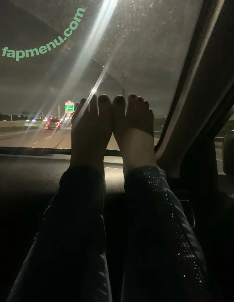 toe-company nude photo #0005 (littletoeco)