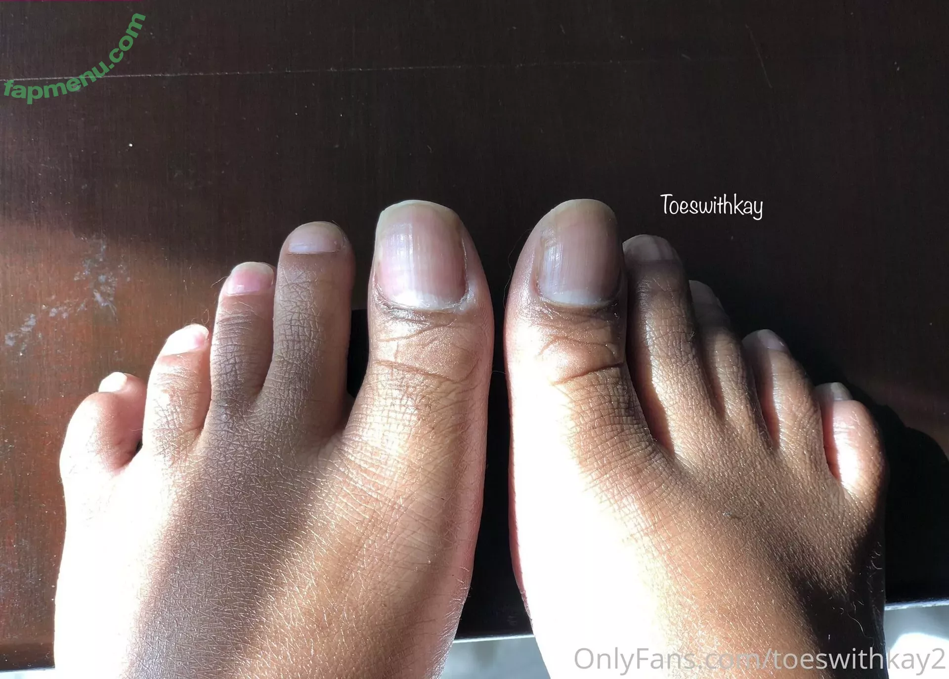 toeswithkay2 nude photo #0012 (__kiaskeeper_)