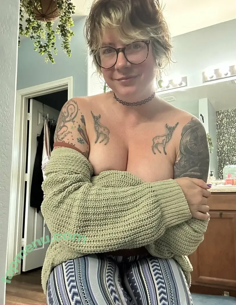 togechickfree nude photo #0027 (togechickfree)