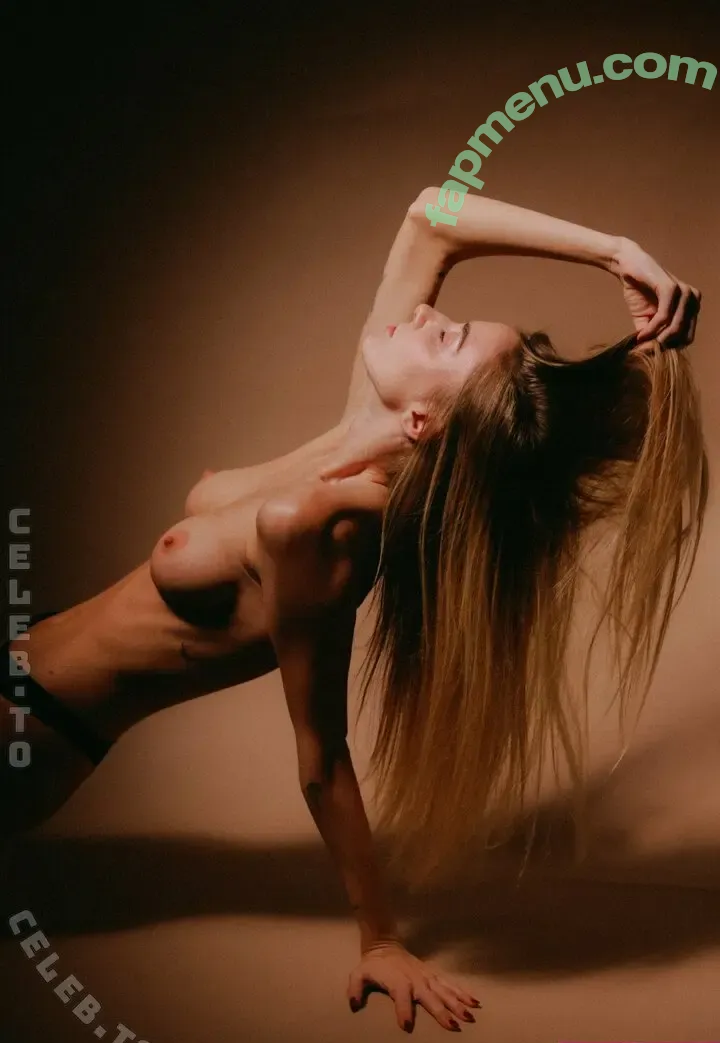 tokgaunighe nude photo #0056 (Calistria / goddesscalistria)