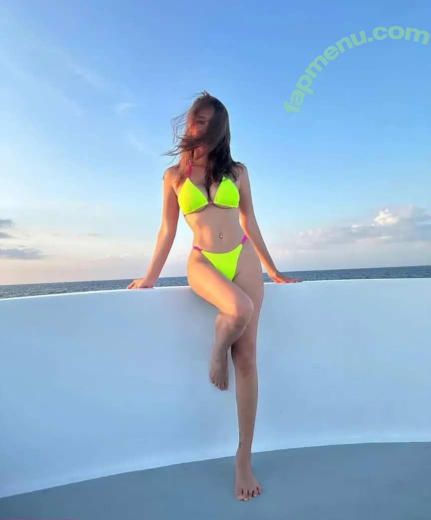 toktak_tk nude photo #0012 (toktak_tk)
