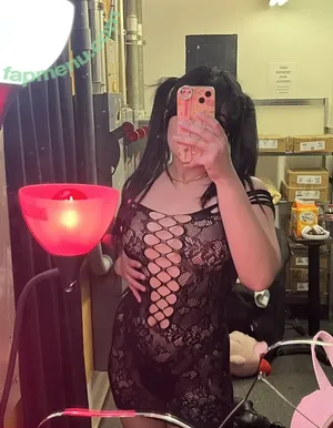 tokyoneurotica / bella20513 / heauxyzoe nude photo #0047