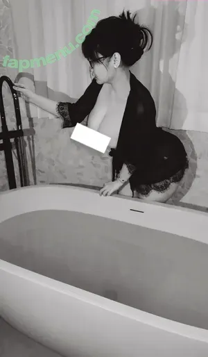 Tokyovibes / initokyolagi / tokyovibess_ nude photo #0305