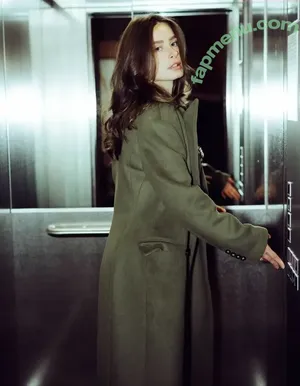 Toma Efremova / TomaEfremova nude photo #0584