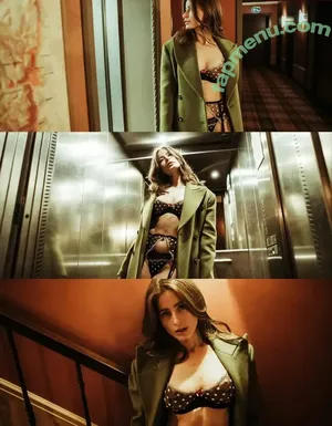 Toma Efremova / TomaEfremova nude photo #0586