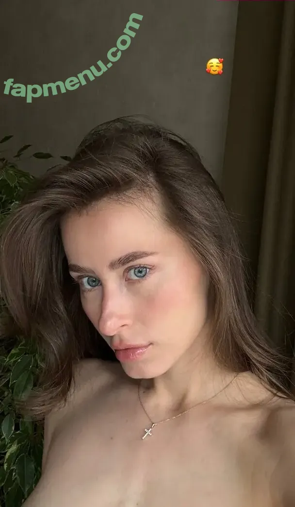 Toma Efremova nude photo #0592 (TomaEfremova)