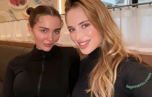 Toma Zhdanova / _tomato_333_ nude photo #0337