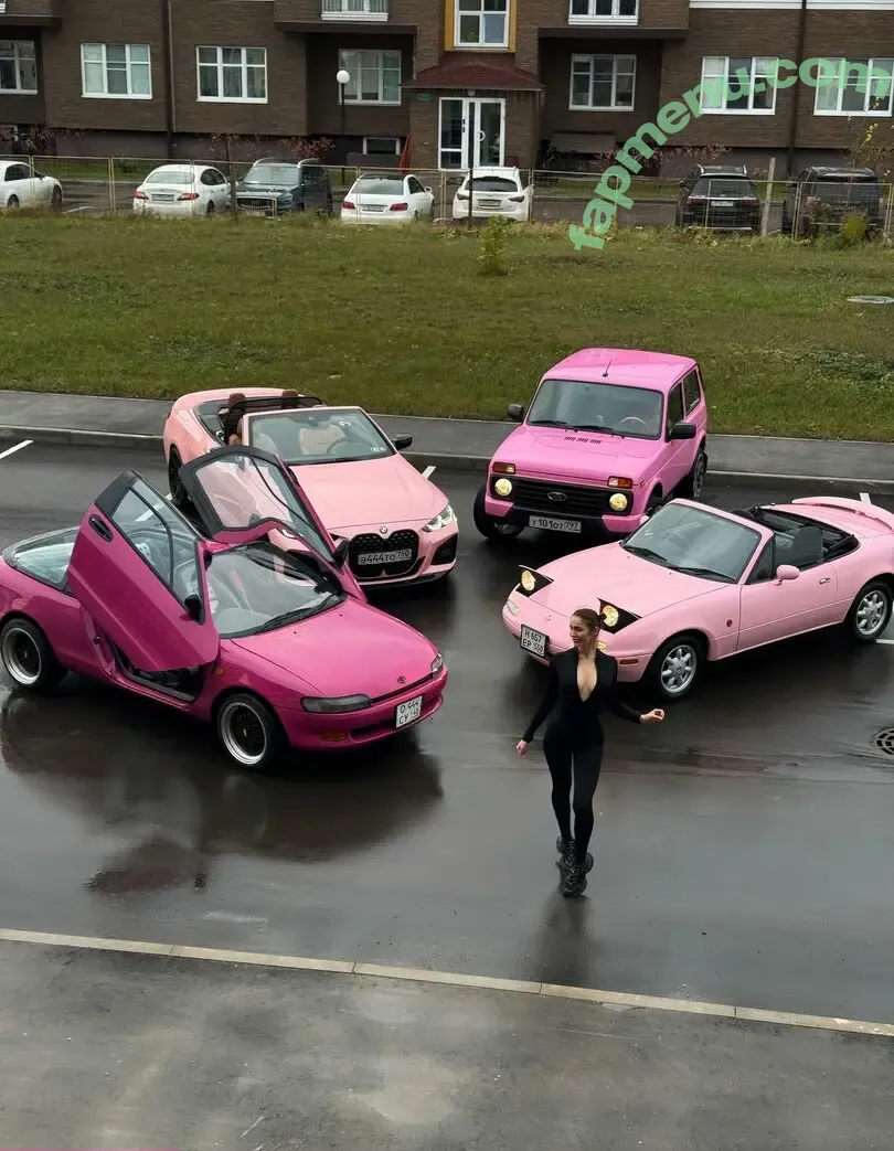 Toma Zhdanova nude photo #0391 (_tomato_333_)