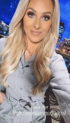 Tomi Lahren / lahrenlemons / tomilahren nude photo #0033