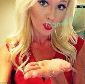 Tomi Lahren / tomilahren nude photo #0182