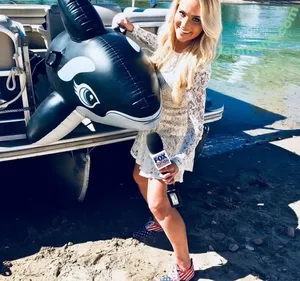 Tomi Lahren / tomilahren nude photo #0195