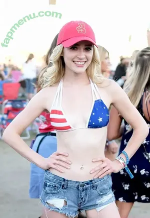 Tomi Lahren / tomilahren nude photo #0197