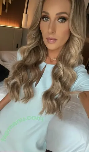 Tomi Lahren / tomilahren nude photo #0226