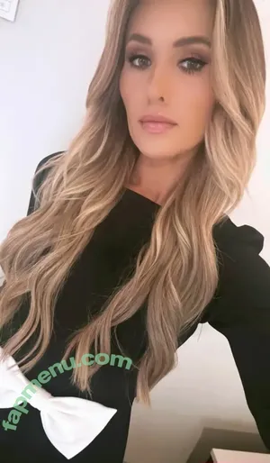 Tomi Lahren / tomilahren nude photo #0237