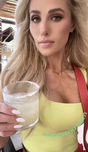 Tomi Lahren / tomilahren nude photo #0291