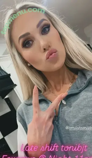 Tomi Lahren / tomilahren nude photo #0292