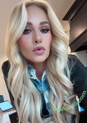 Tomi Lahren / tomilahren nude photo #0315