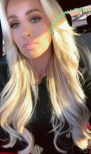 Tomi Lahren / tomilahren nude photo #0318