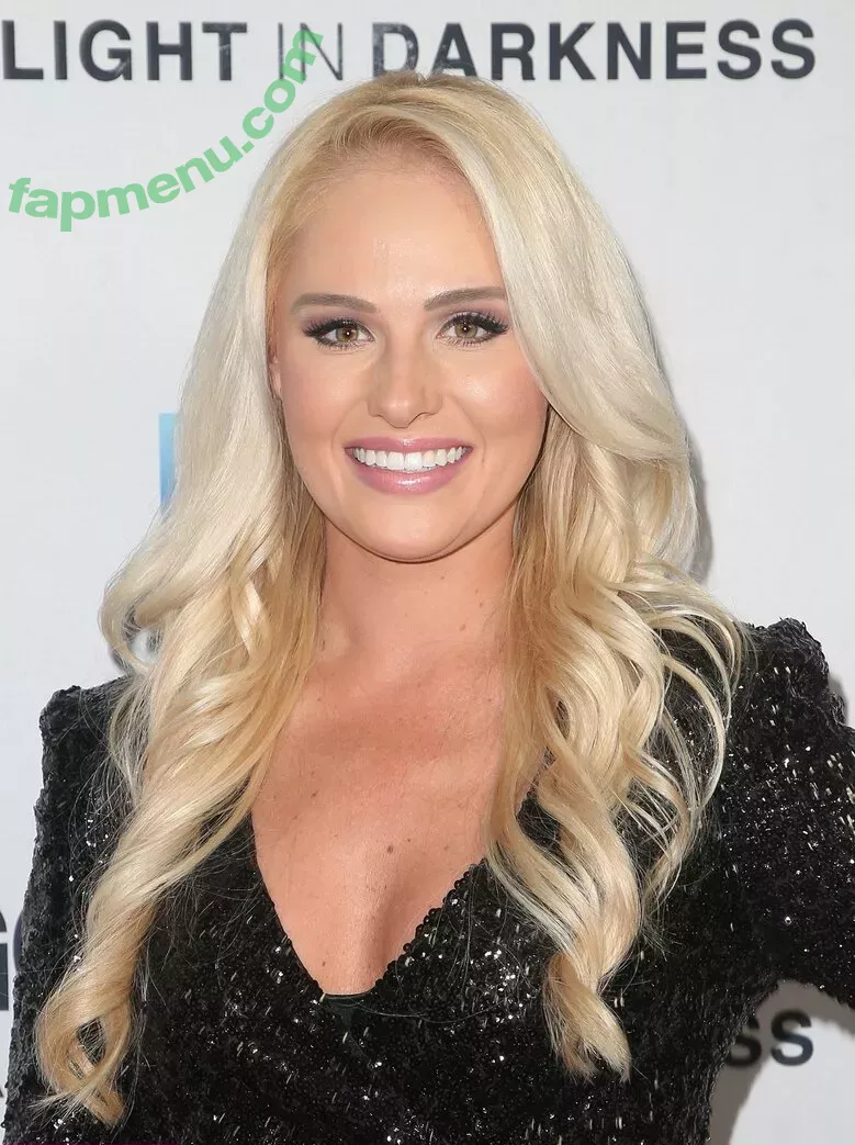 Tomi Lahren nude photo #0123 (lahrenlemons / tomilahren)