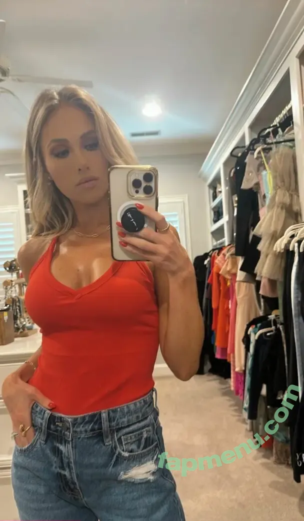 Tomi Lahren nude photo #0227 (tomilahren)