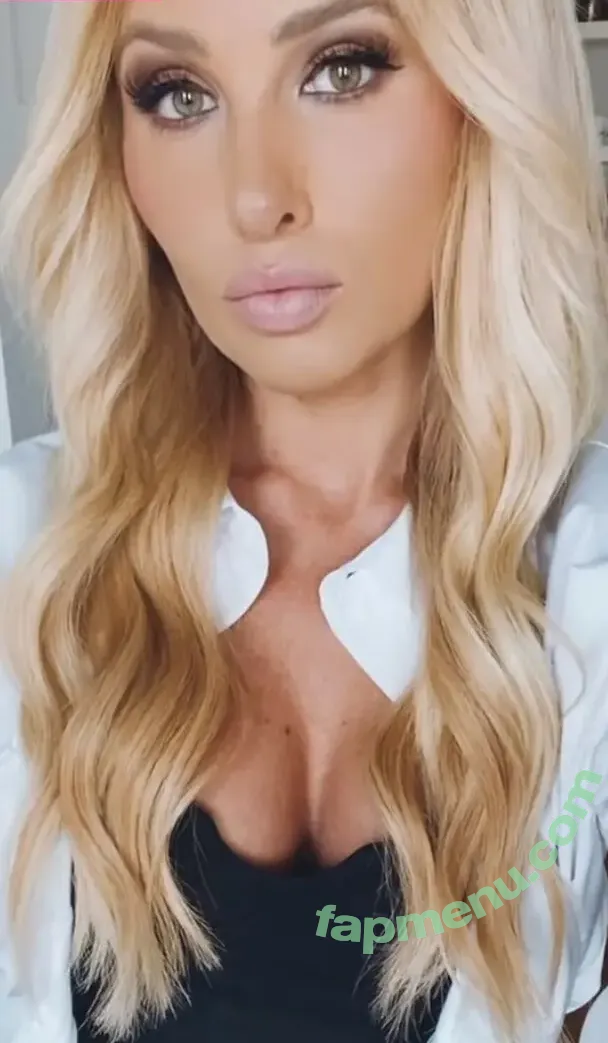 Tomi Lahren nude photo #0262 (tomilahren)