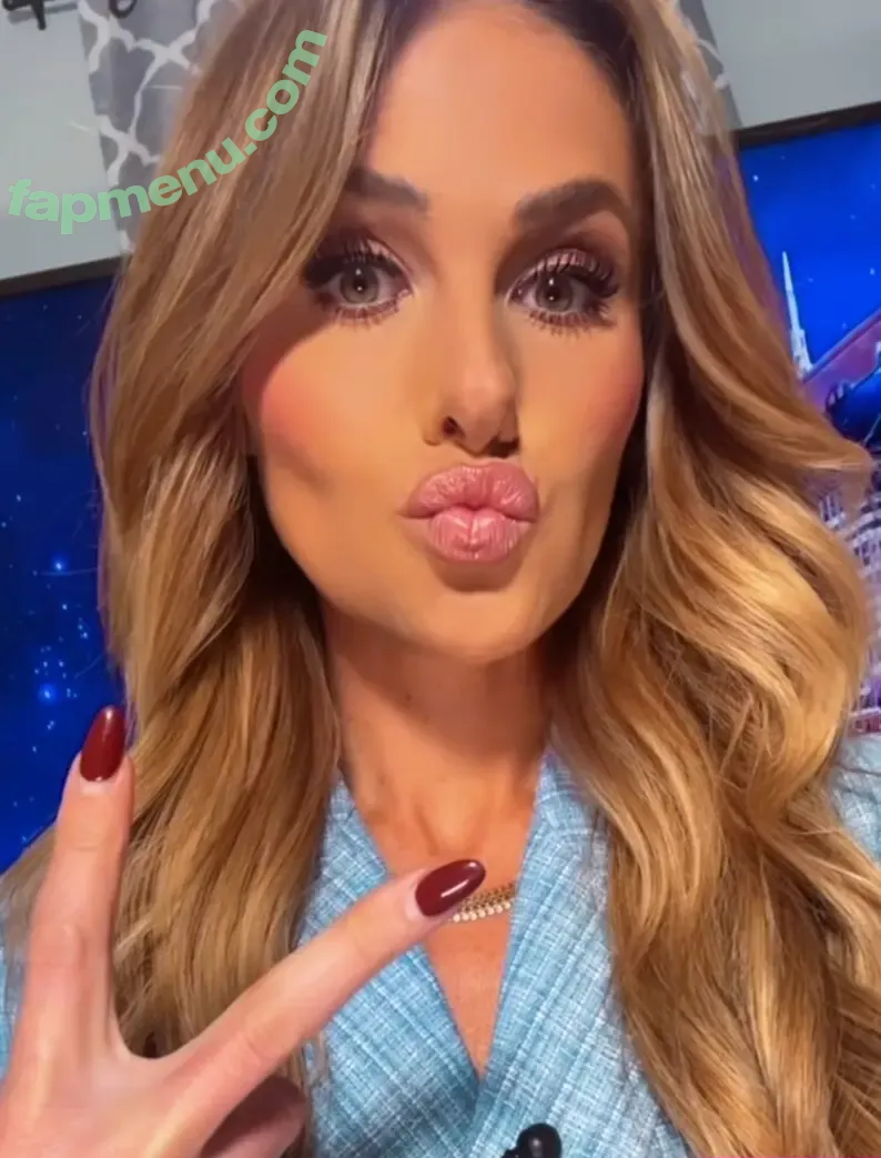 Tomi Lahren nude photo #0298 (tomilahren)