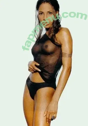 Toni Braxton / tonibraxton nude photo #0002