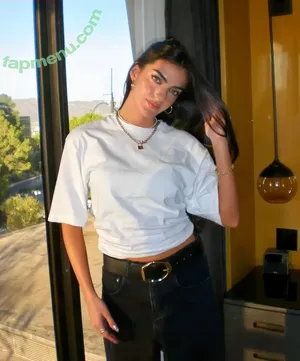 Toni Breidinger / tonibreidinger nude photo #0175