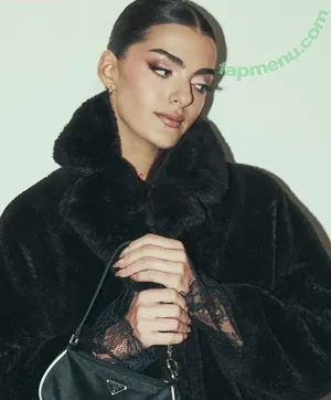 Toni Breidinger / tonibreidinger nude photo #0178