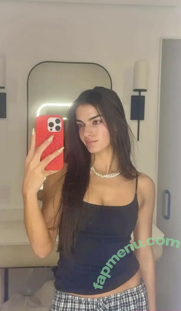 Toni Breidinger nude photo #0183 (tonibreidinger)