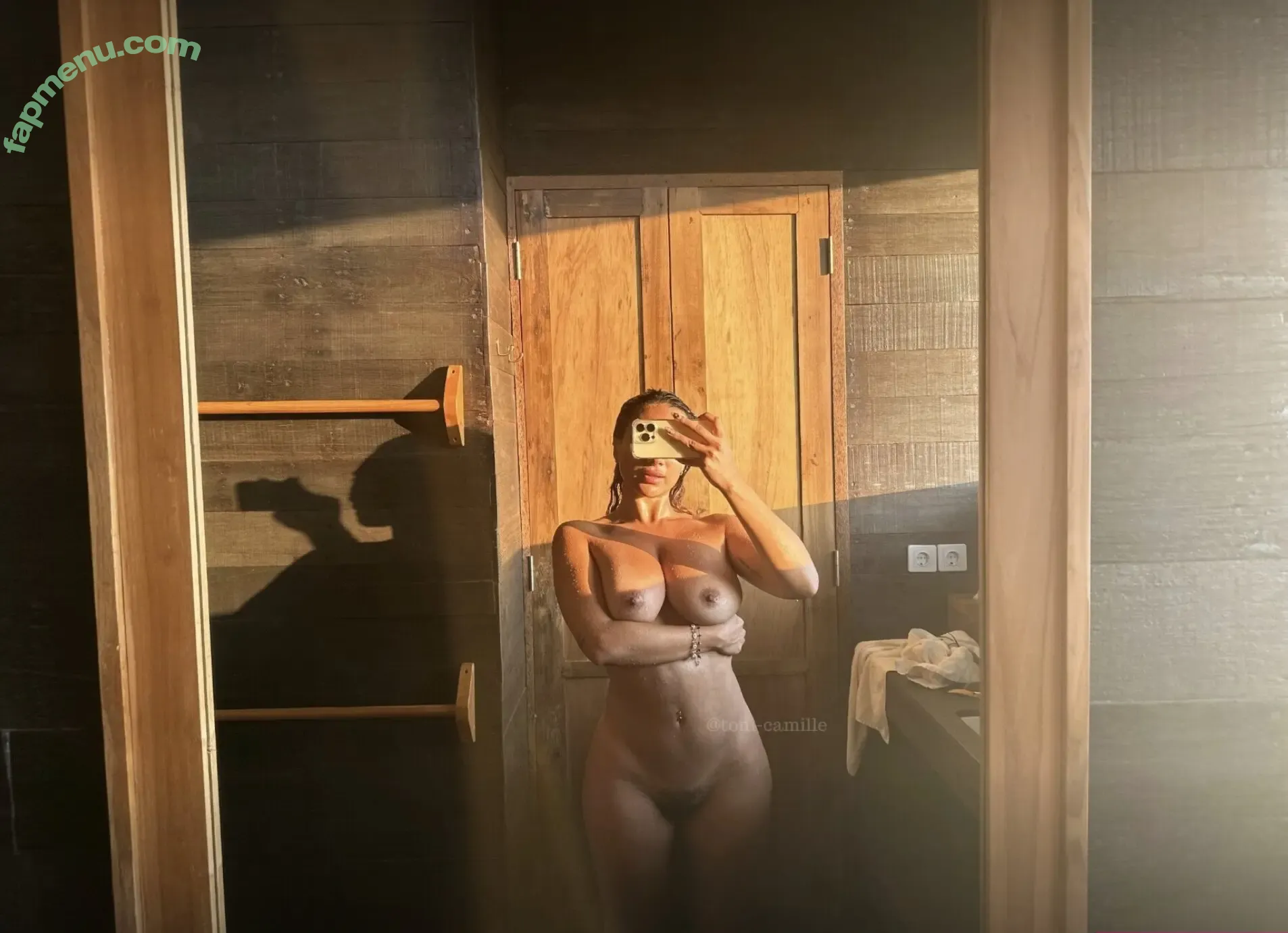 toni-camille nude photo #0058 (tonicamillelink / tonicamillexo)